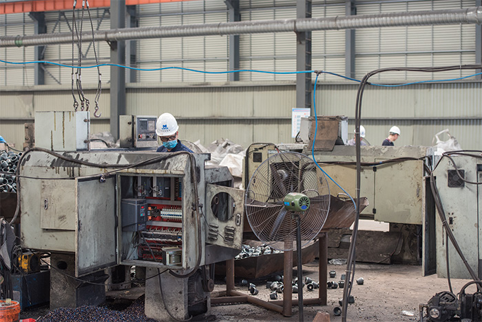 崇州网架配件-锥头加工车间